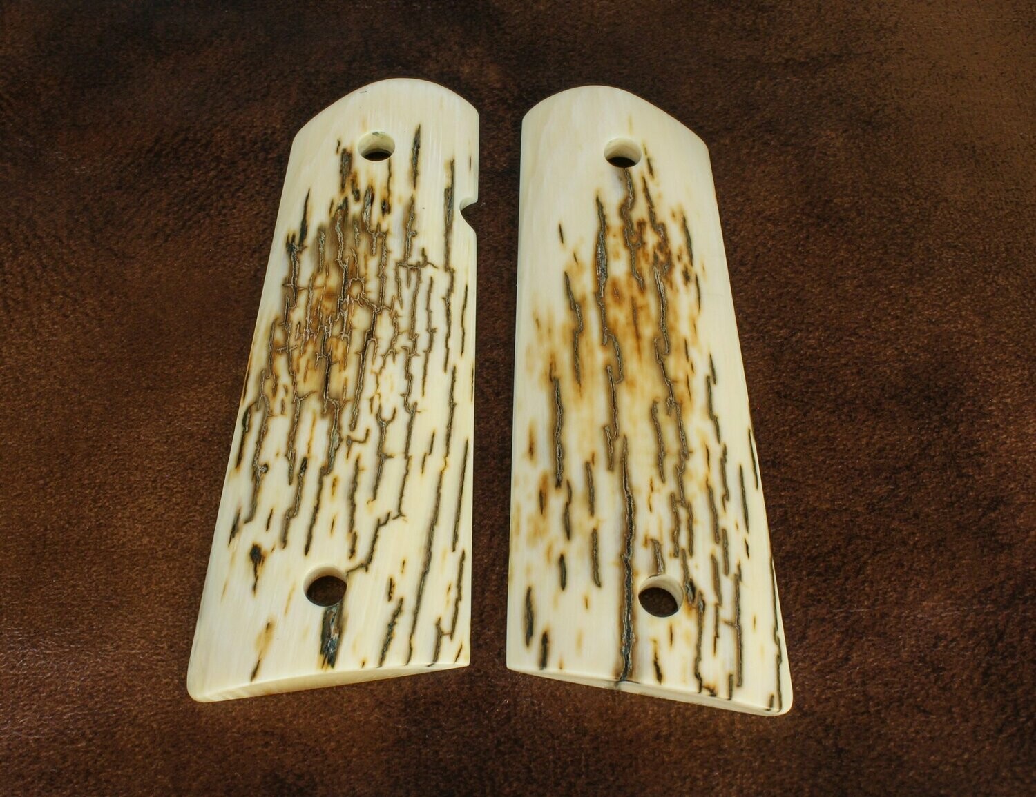 thumbnail image 2 of Reptile Faux Ivory 1911 Grips (Full Size 2 of 12