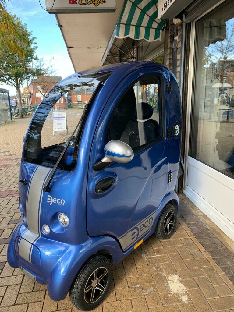 EASYLIFE ECO CABIN SCOOTER (PEARL BLUE & SILVER)