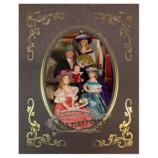 Brown Oval Mat with Gold Filigree