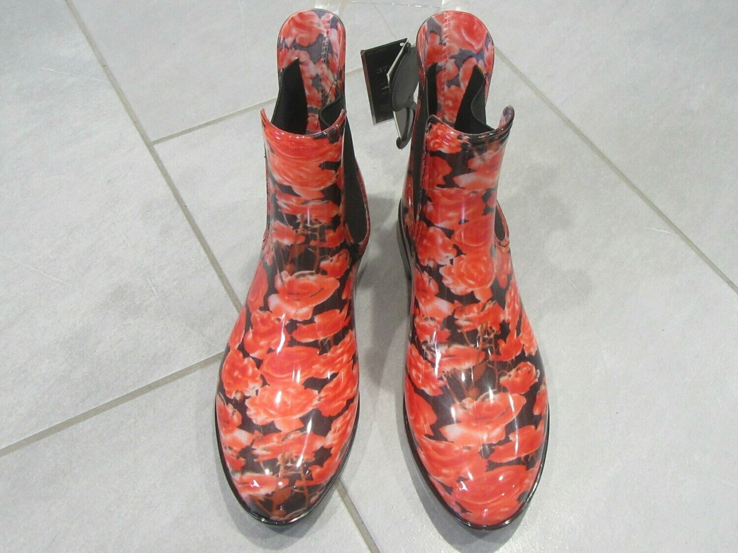 bottines brodées fleurs