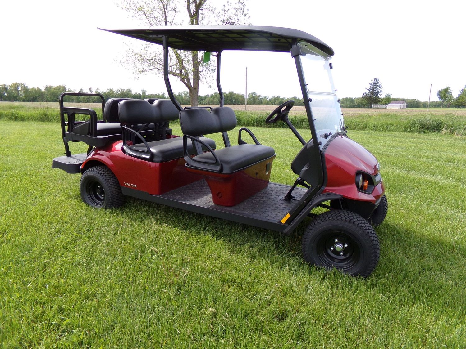 2024 EZ Go Valor 48V Electric 6 passenger golf cart Inferno Red