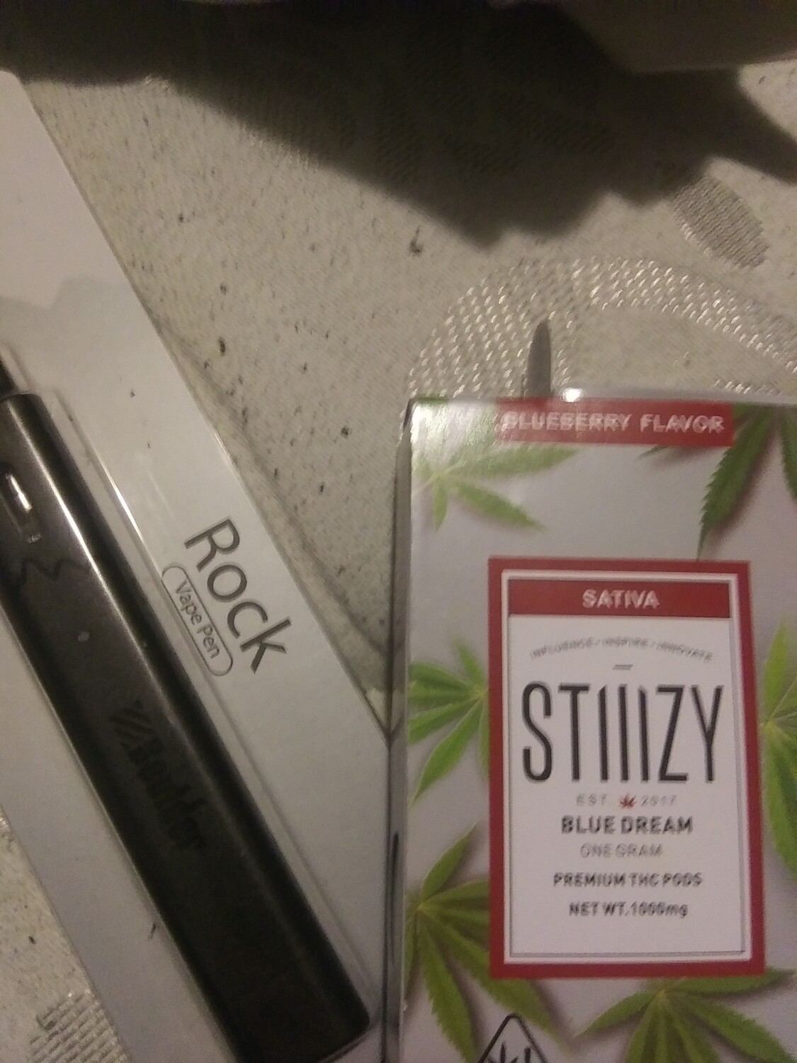1 STIIIZY Pod & Charger