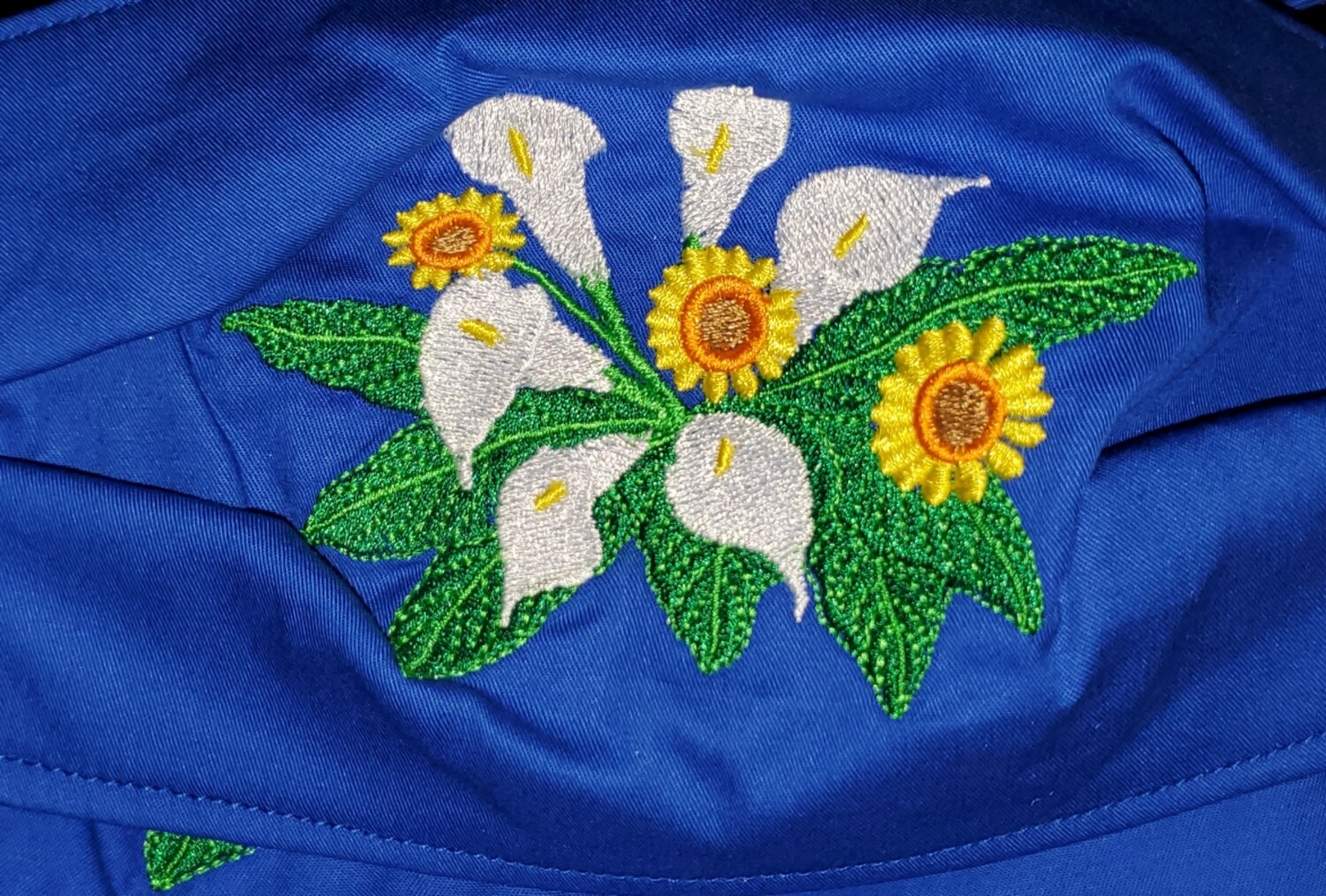 CALLA LILIES FLORAL Embroidered Design