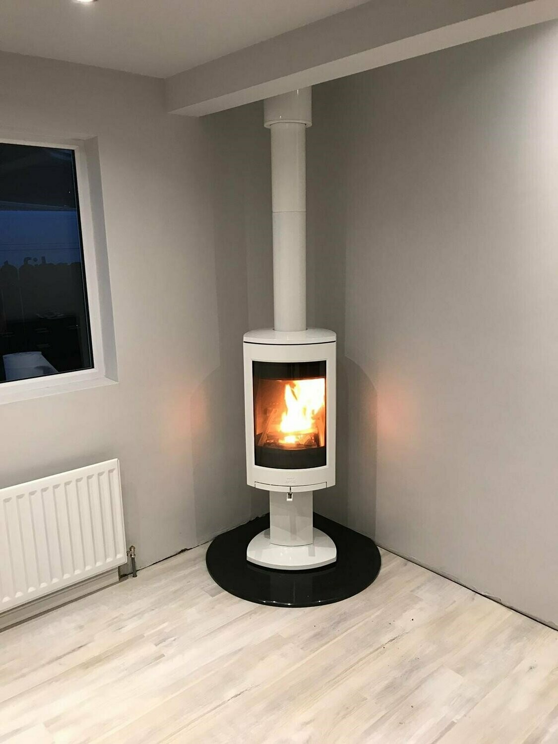 Jotul F373 Advance in White