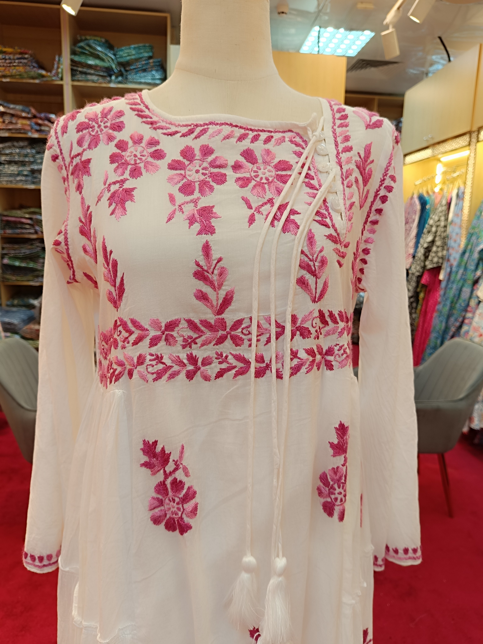 Embroidery Cindrella 200 AED