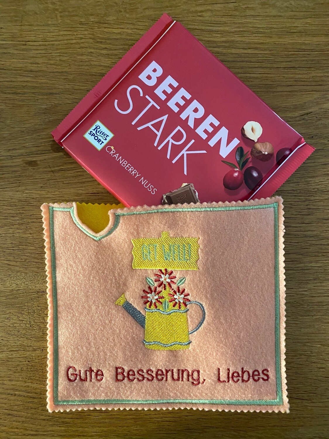 Schokoladen-Hülle mit Schoggi