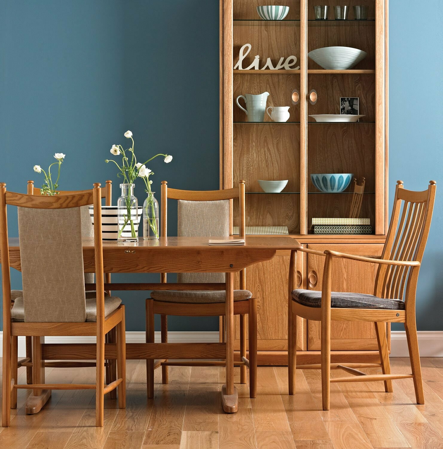 Ercol Windsor Dining Range David Phipp Furniture Store