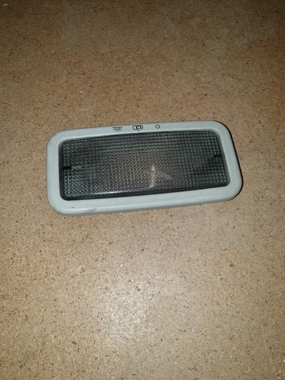 Vw t5 courtesy light