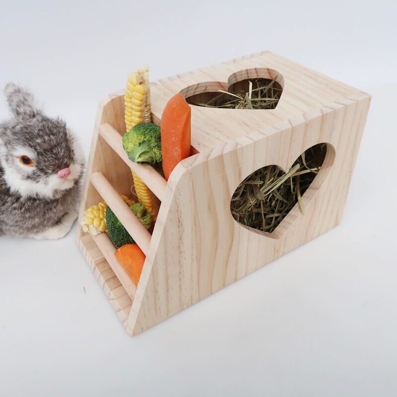 heart shape wooden hay holder