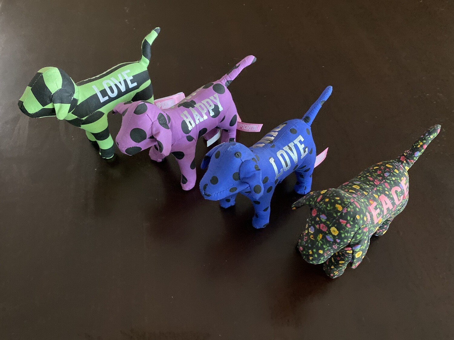 Victoria Secret Dog Set Of 4 ( Preowned)