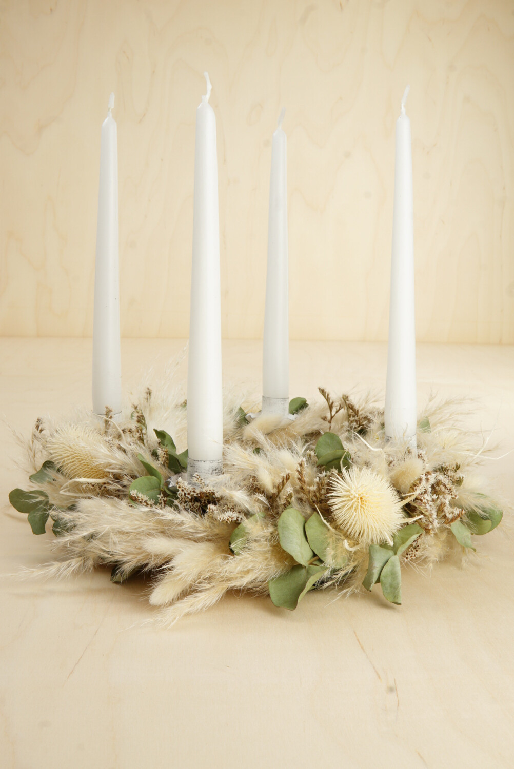 DIY Adventskranz mit Eukalyptus