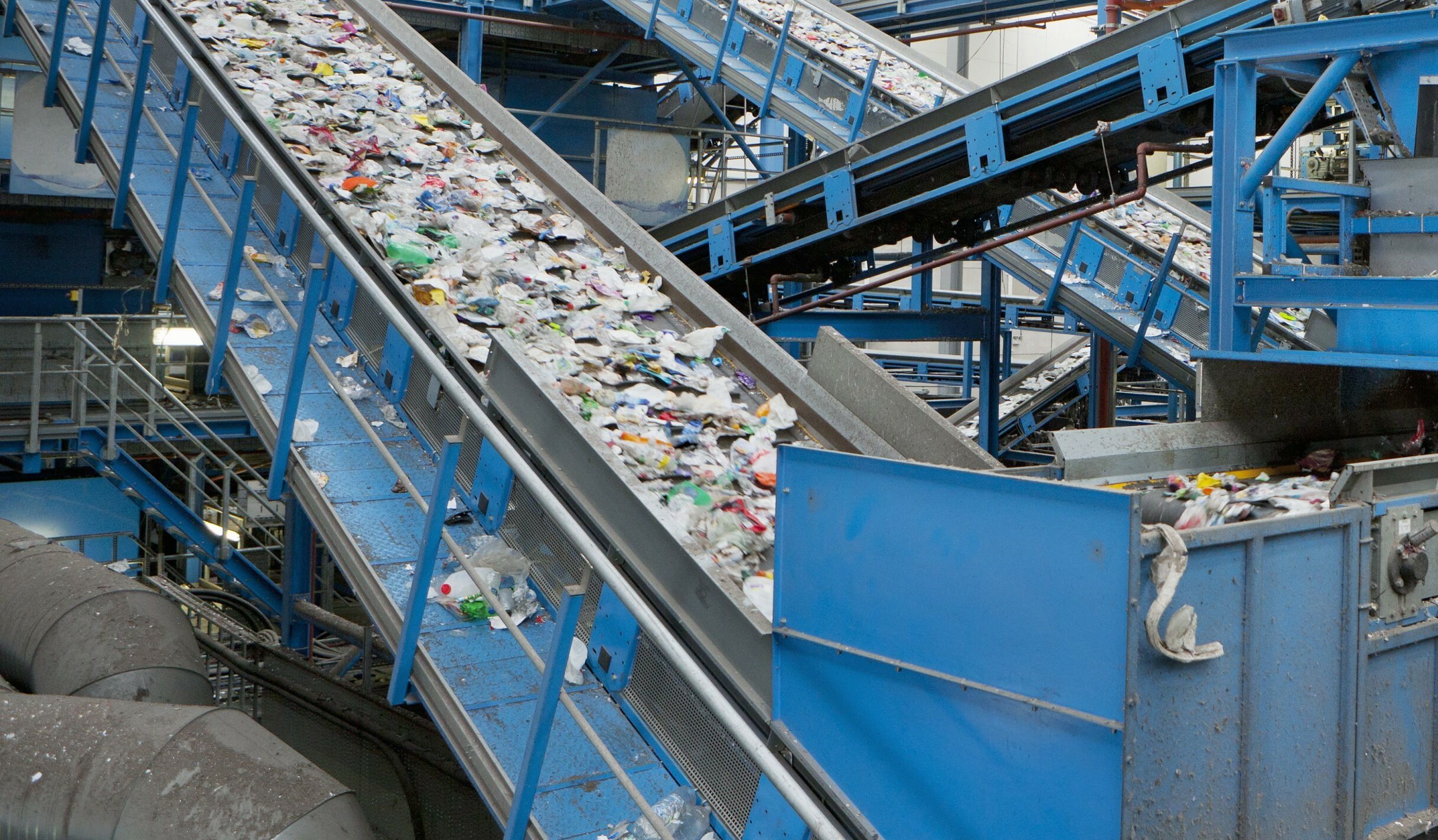 RECYCLING & PLASTICS Industry Products M4 MACHINE KNIVES INC