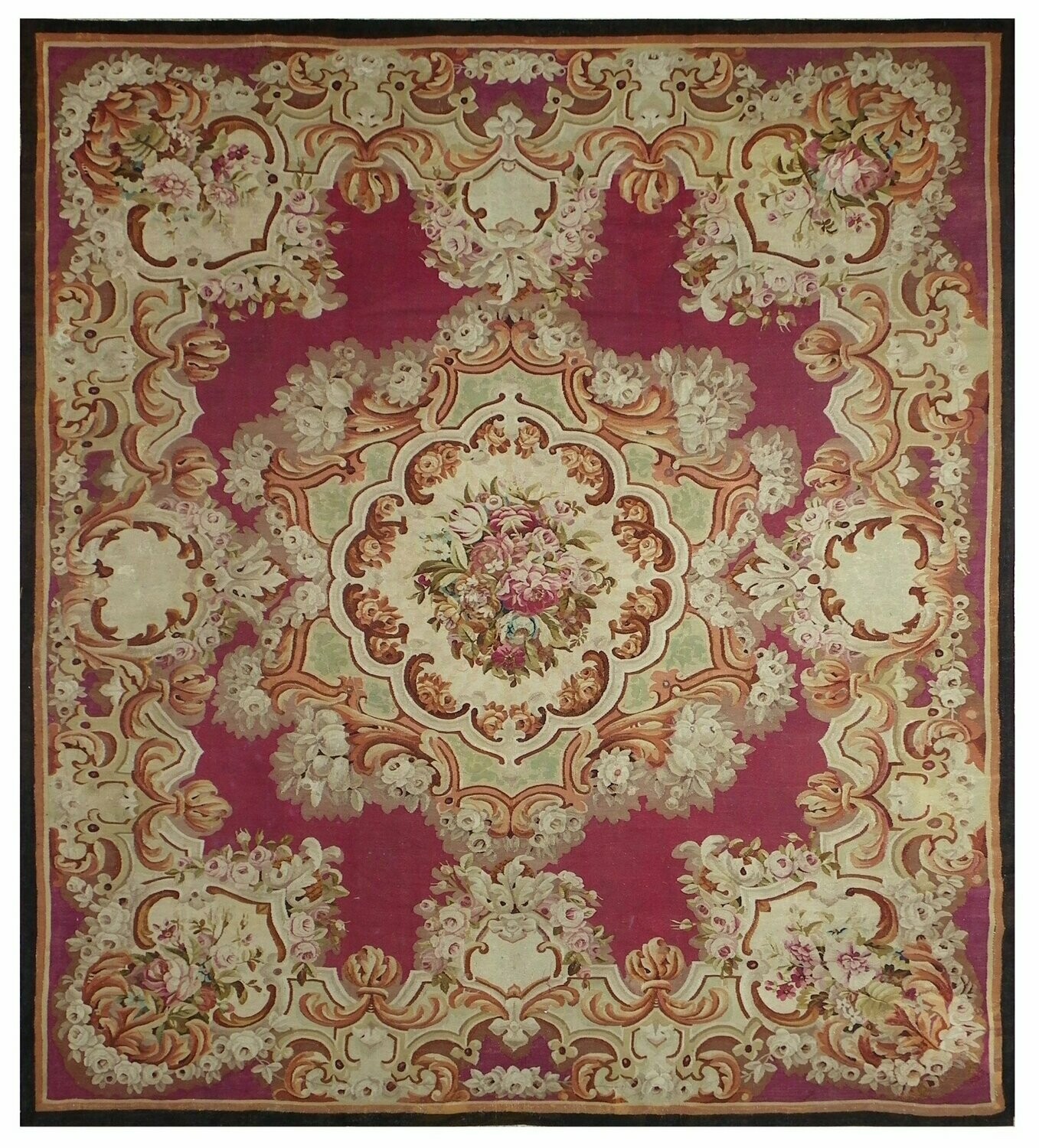 Tapis Aubusson En Laine - Dimensions 1,21m X 1,81m, Couleur Beige, Occasion