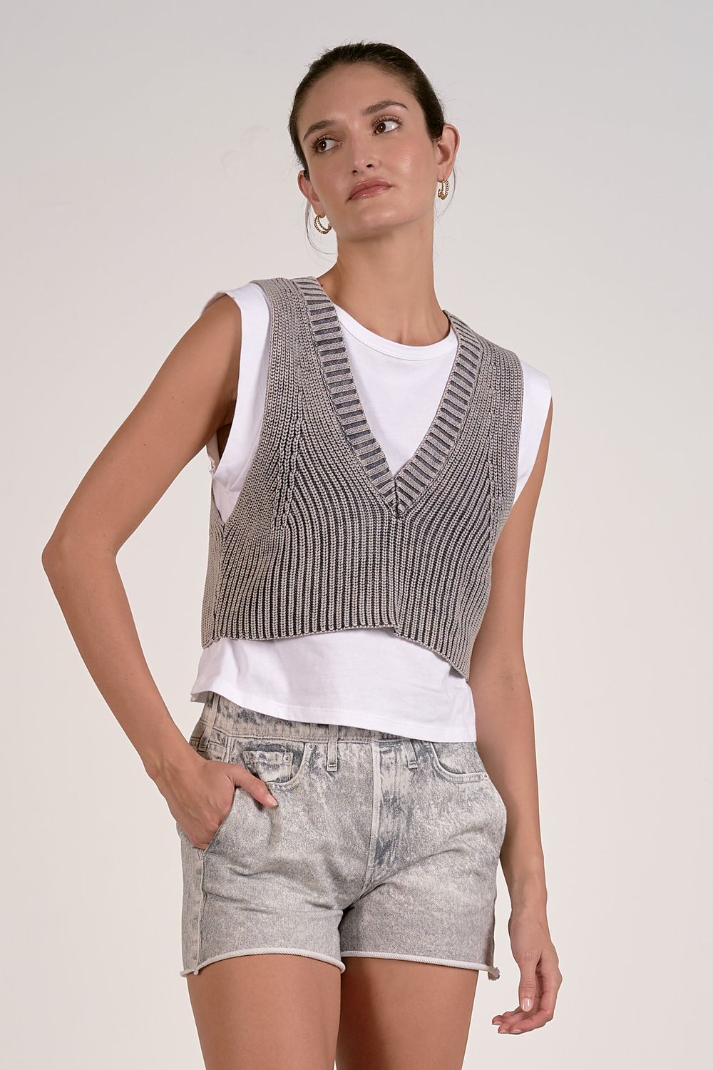 Sleeveless Layered Sweater – Grey Wash