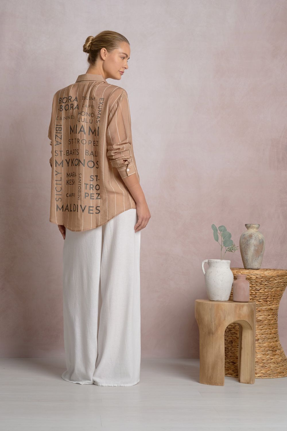 Resort Graphic Button Down – Tan