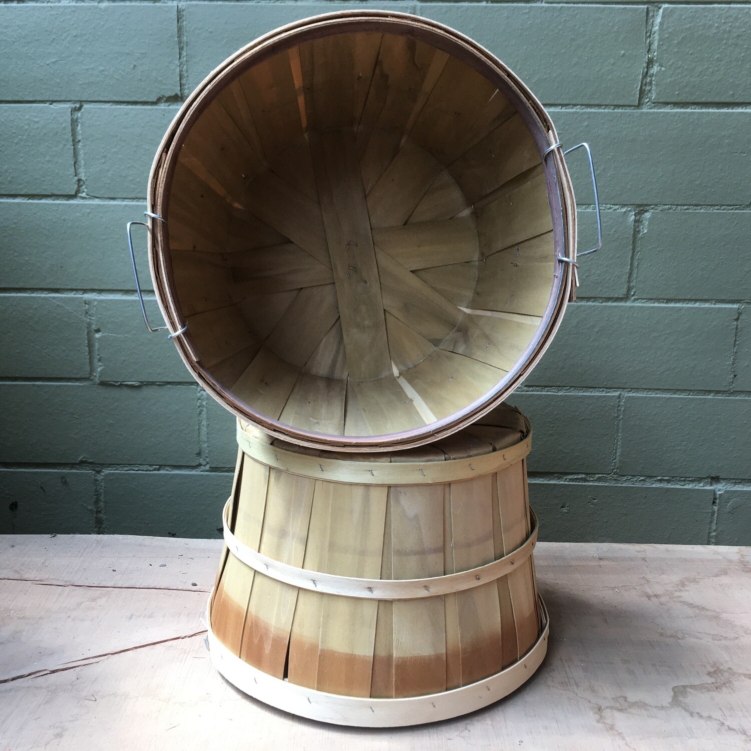 Basket 1/2 Bushel Size 12.99 Lancaster Greenhouse & Nursery + New