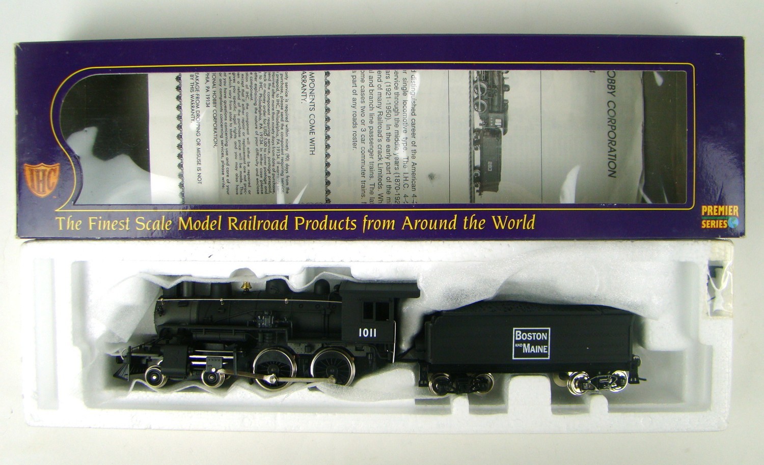 IHC Premier M815 Boston and Maine Class A41 "Modern" American 440