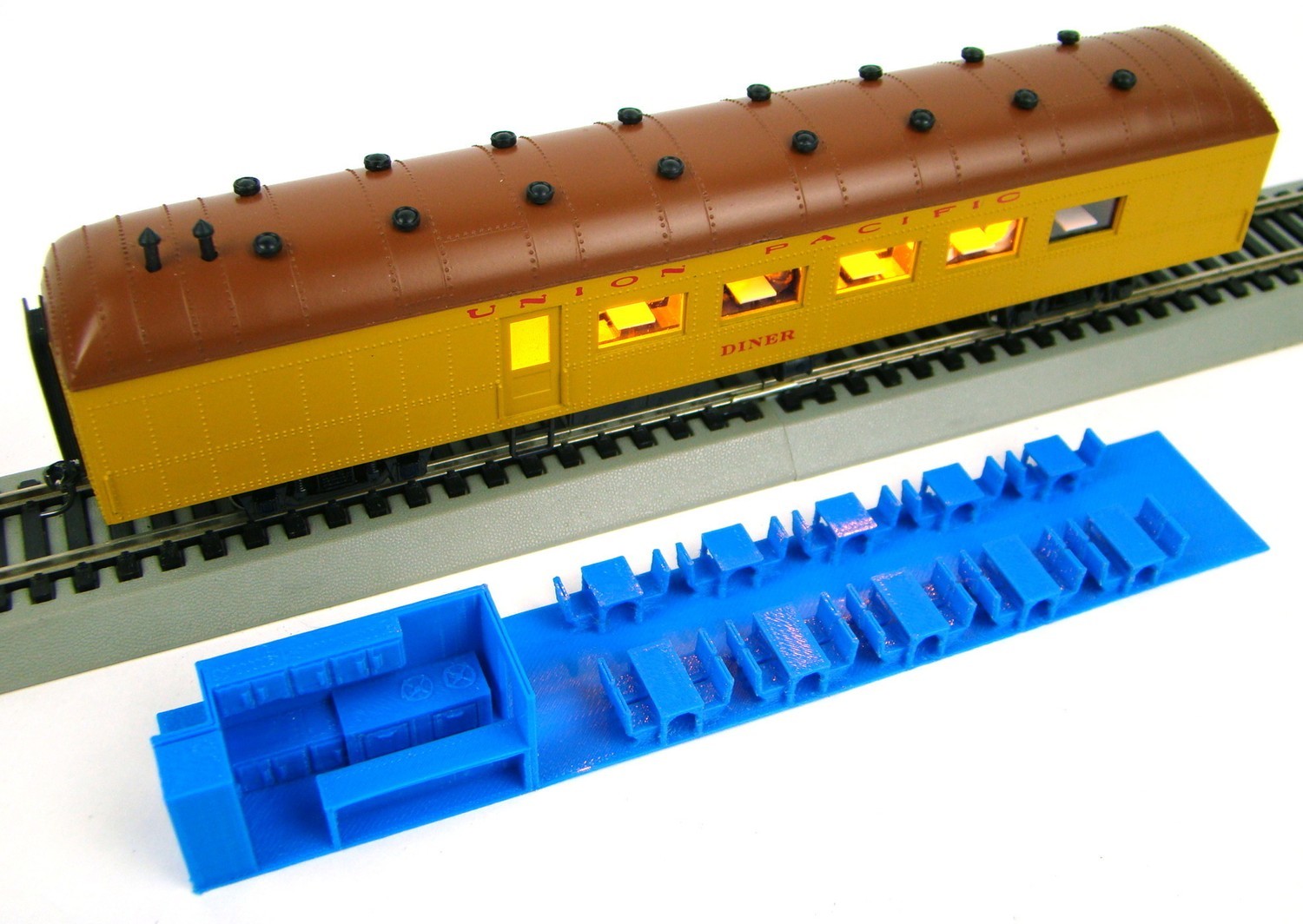 MRRHQ Custom HO Scale Interior for MDC/Roundhouse 60' Harriman Diner Coach