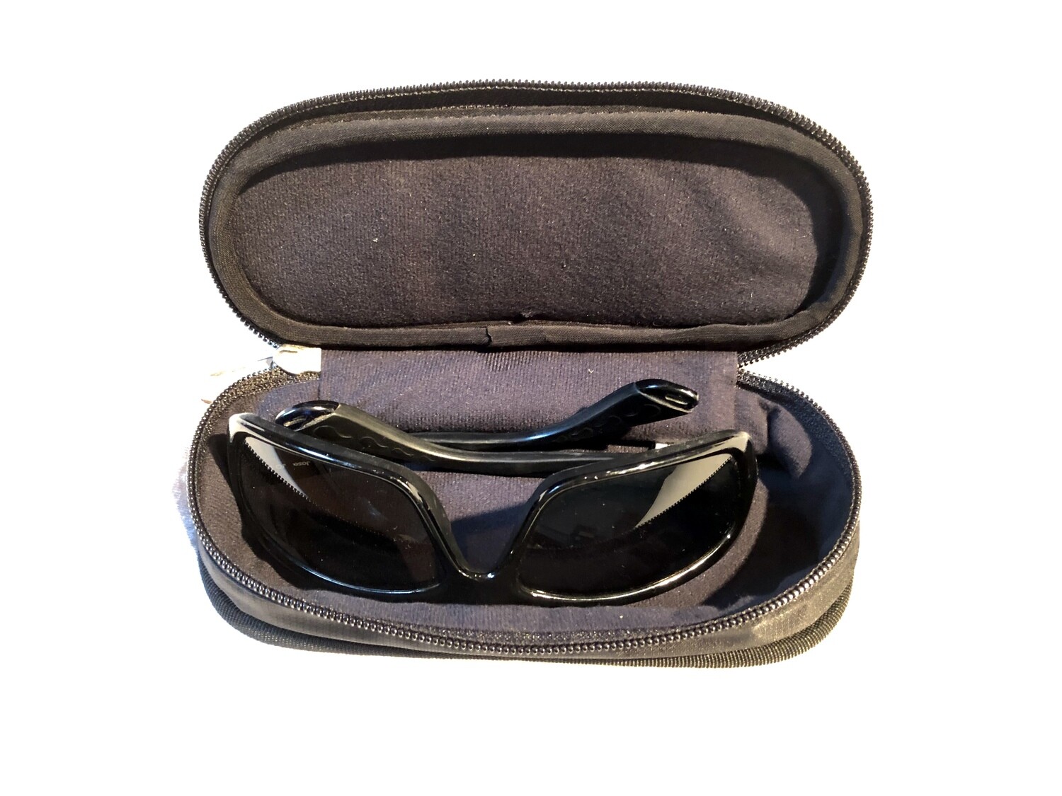 Attach / Detach Glasses Case Win The Race™ Store GrüneStrasse