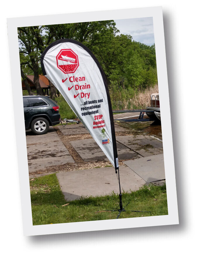 7′ Tear Drop Banner Store Wildlife Forever