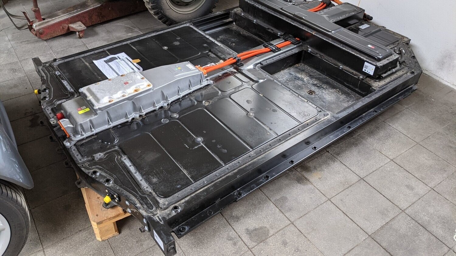 Porsche Taycan Turbo S 93kWh