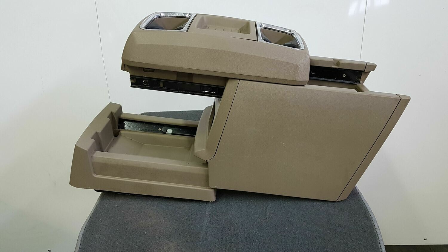 Dodge Caravan Console