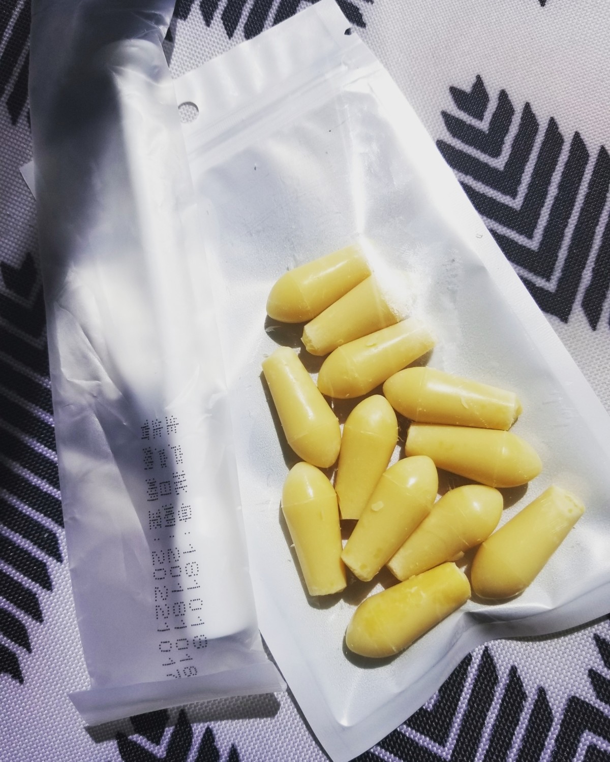 Boric Acid and Garlic Suppositories for BV and Yeast Infections