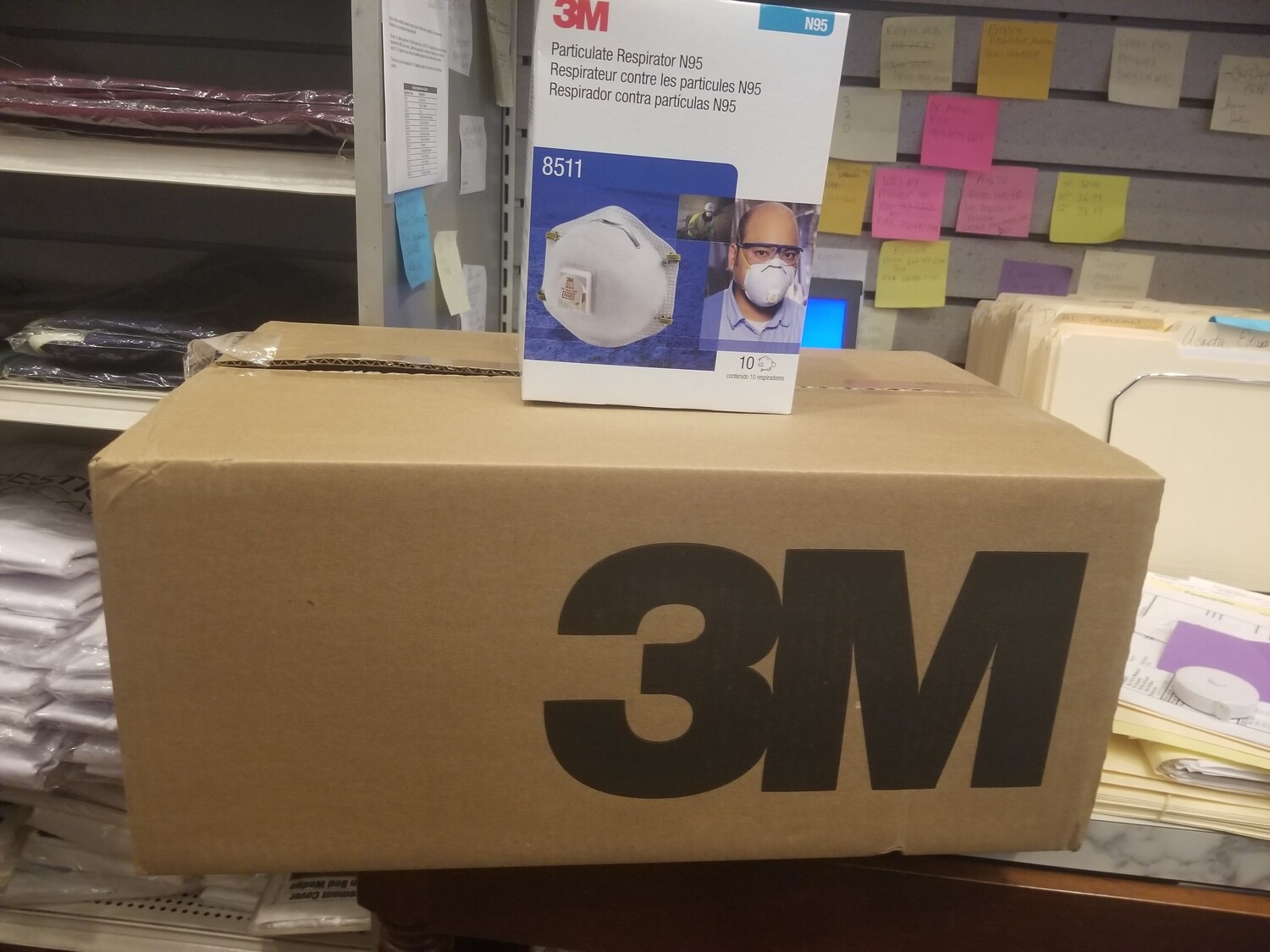 1 Case of 3M 8511 N95 Face Masks With Valve (80Count) Store Globe