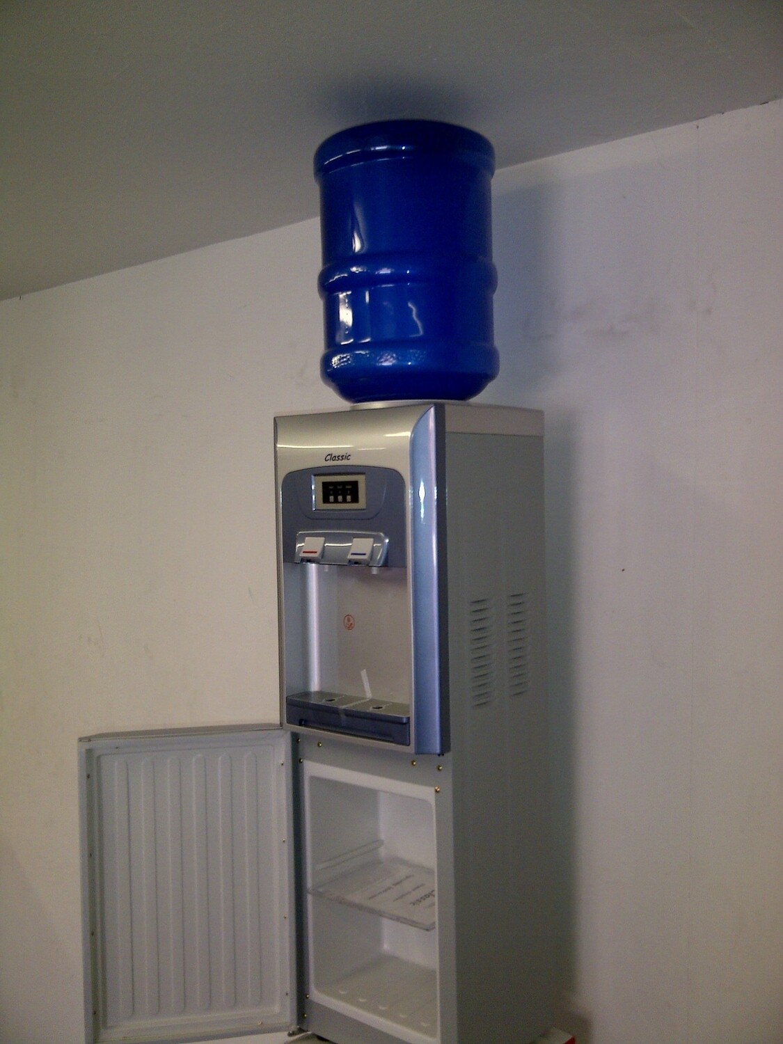 Glacier Free Standing Classic Hot & Cold Water Dispenser Including Fridge Compartment