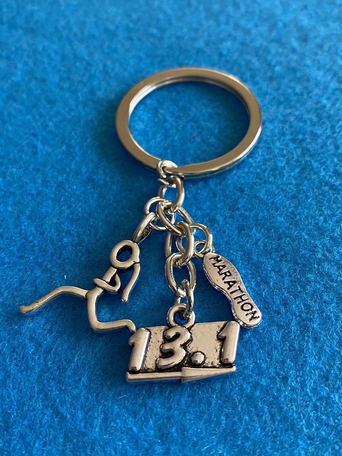 131 marathon runner keychain