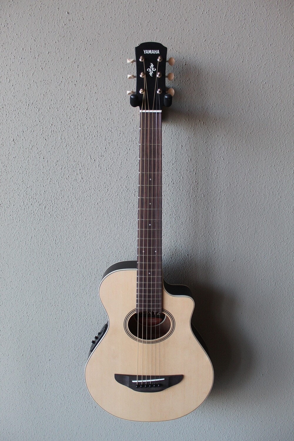 Yamaha APXT2 3/4 Size Steel String Acoustic/Electric Guitar with Gig Bag Natural Memorial Music