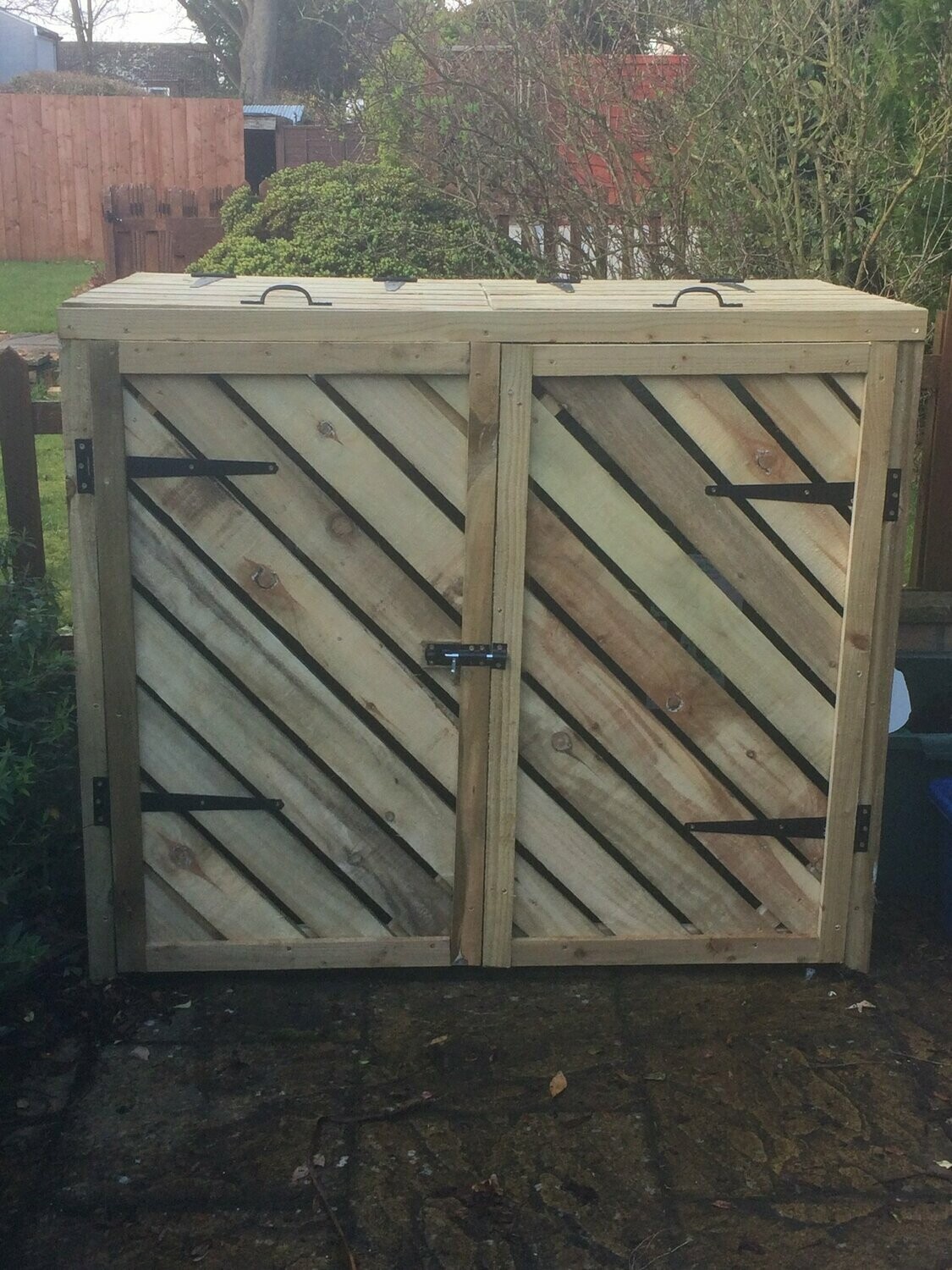 2 Bin Store with lids