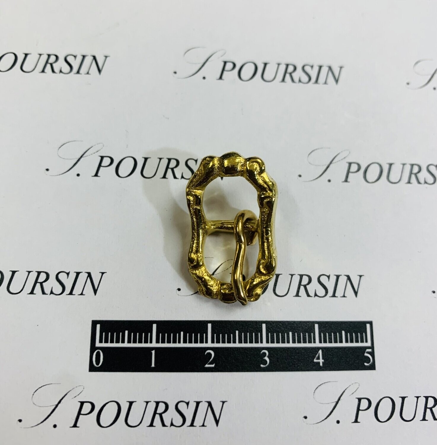CHANEL-ESCARPINS DAIM NOIR (D'occasion) à Evilard pour CHF 30 – avec