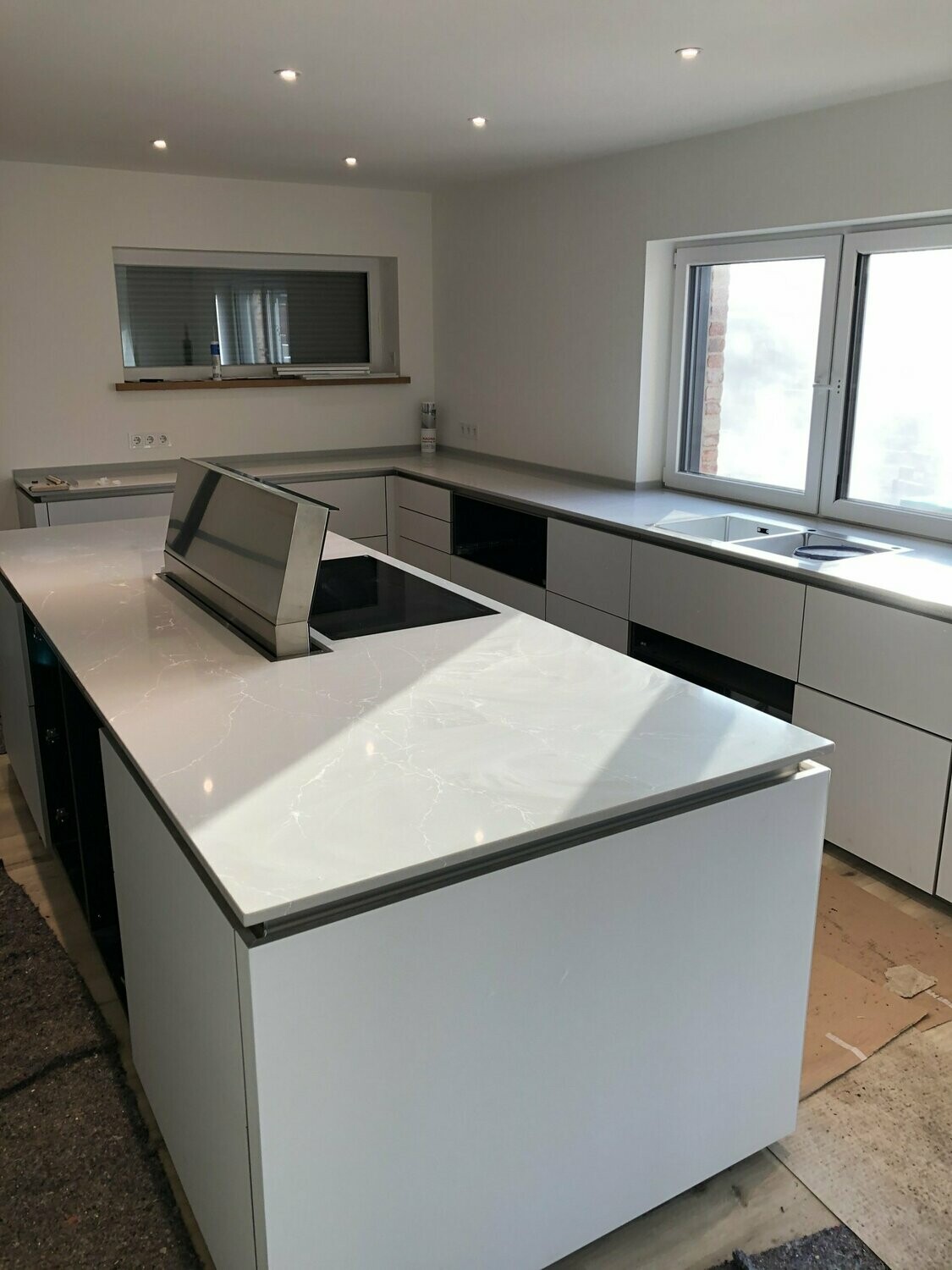 Anfrage Küchenarbeitsplatte