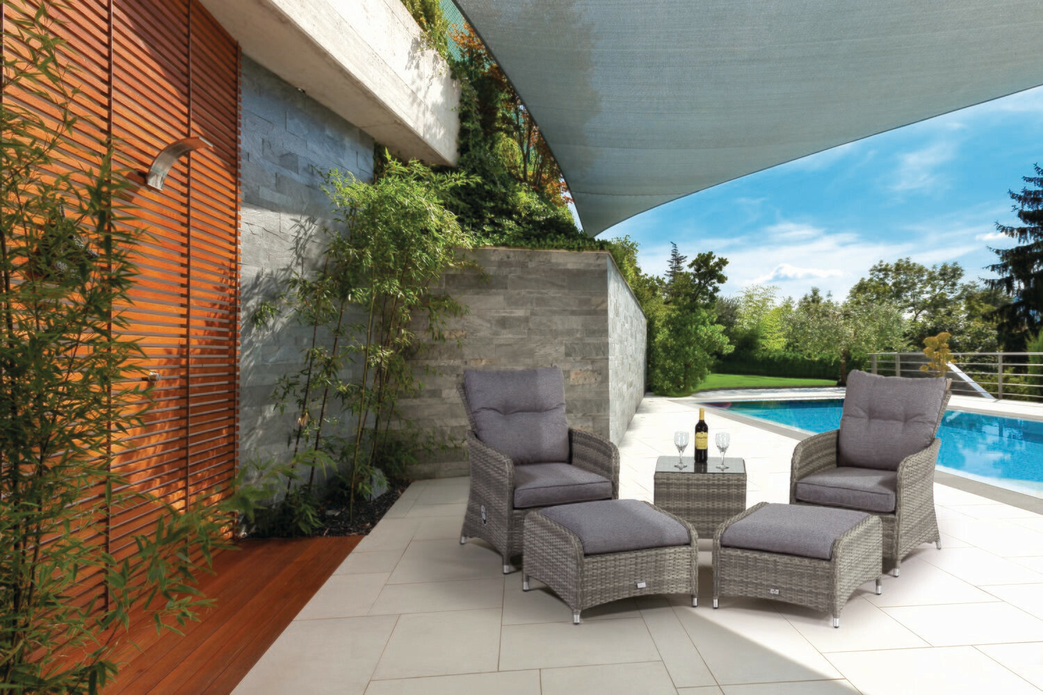 Lounge Sets and Sunbeds Palmers Garden Centre Enderby & Ullesthorpe