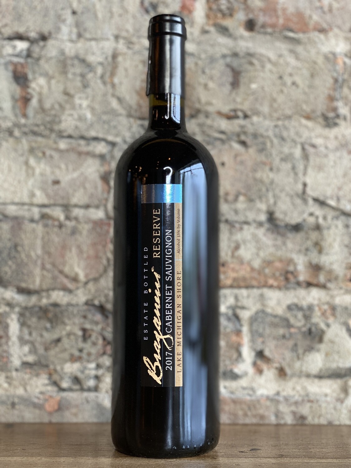 St Julian Sauvignon Store Grapes & Hops