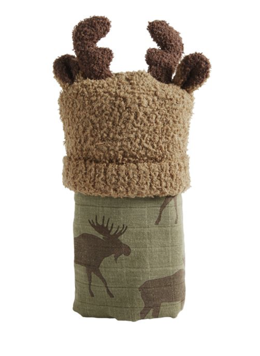 Moose Swaddle &amp; Hat 