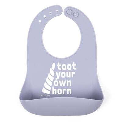 Toot Your Horn Wonder Bib 