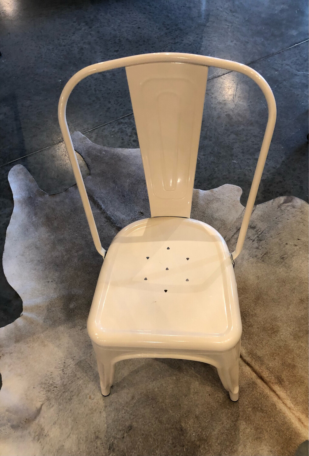 Metal dining chair- cream