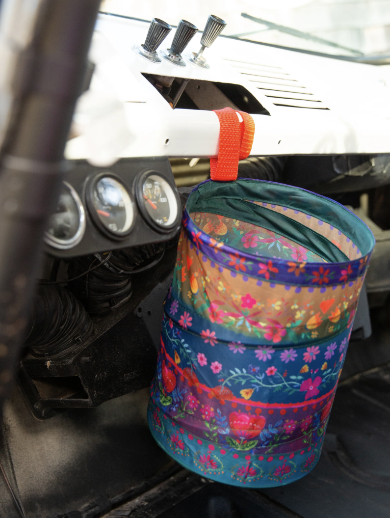 Pop-up car trash bin