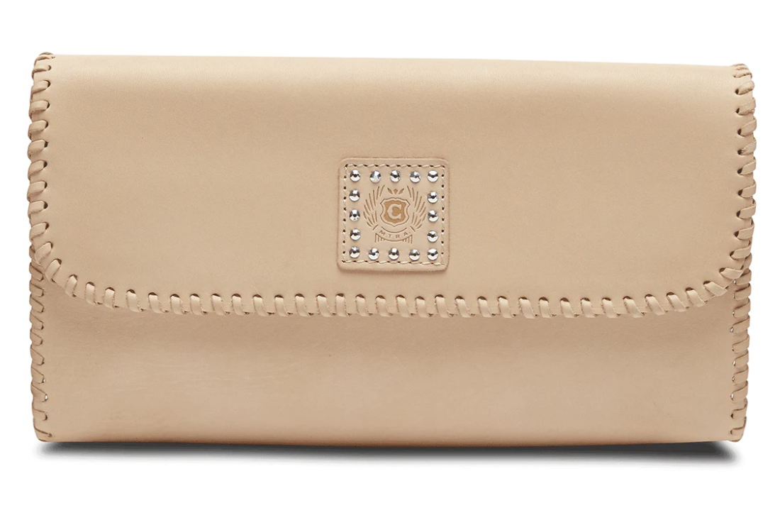 Iced Natural Stepped out