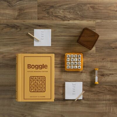 Bookshelf Game- Boggle