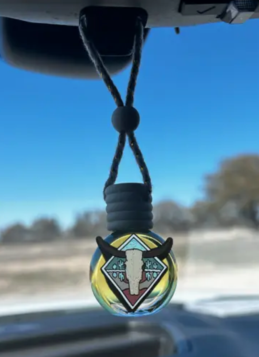 Desert Skull Hanging Diffuser - Leather