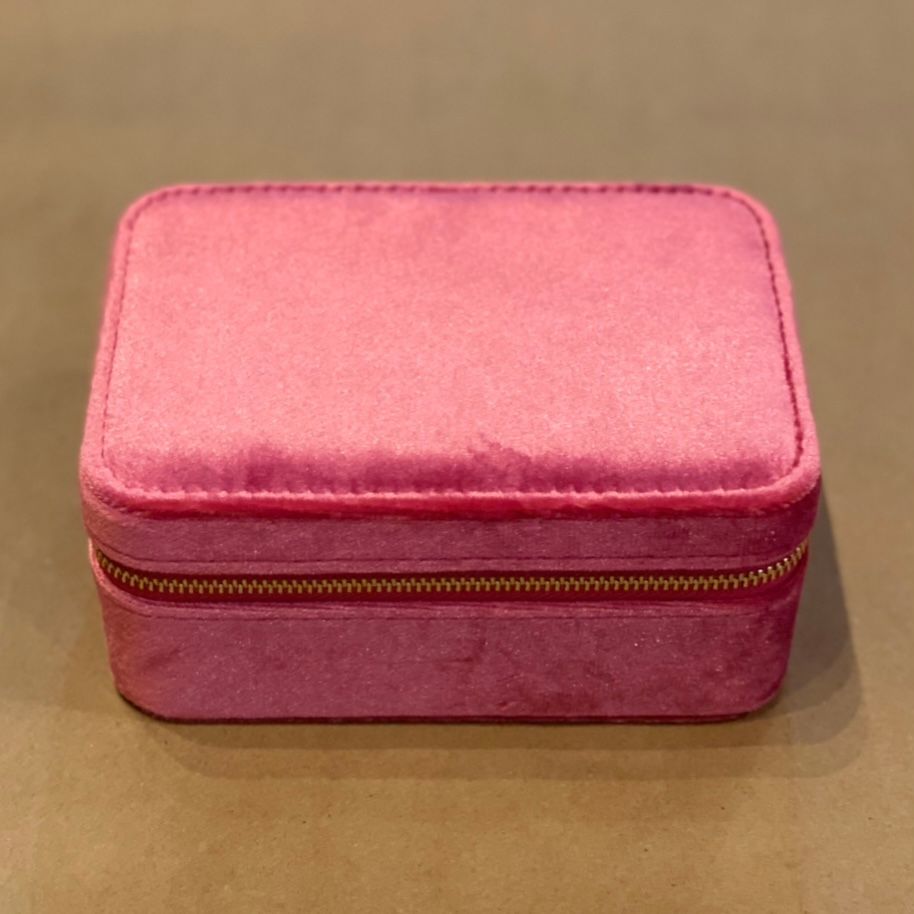 XL Velvet Jewelry Box