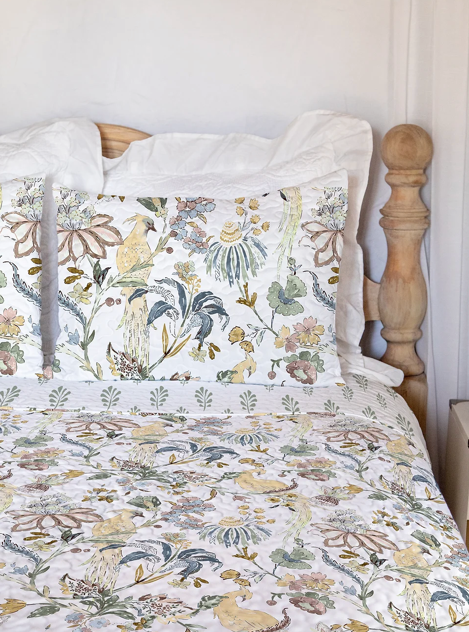 Savannah inYellow King Quilt