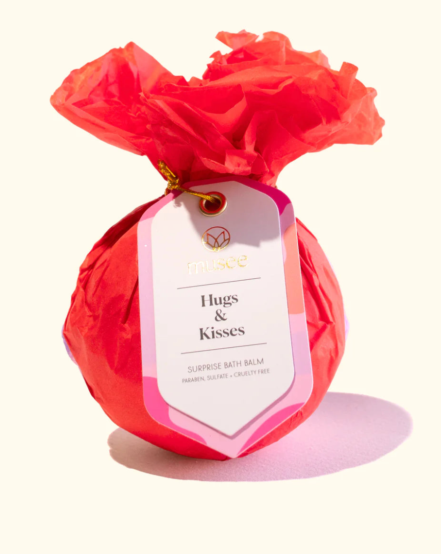Hugs and Kisses Bath Bomb