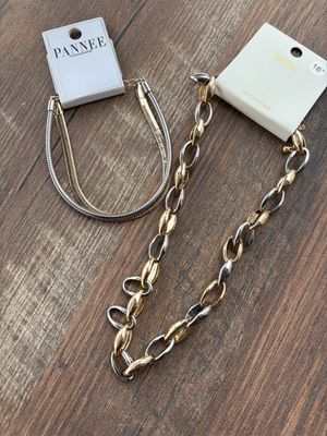 2 toned necklaces