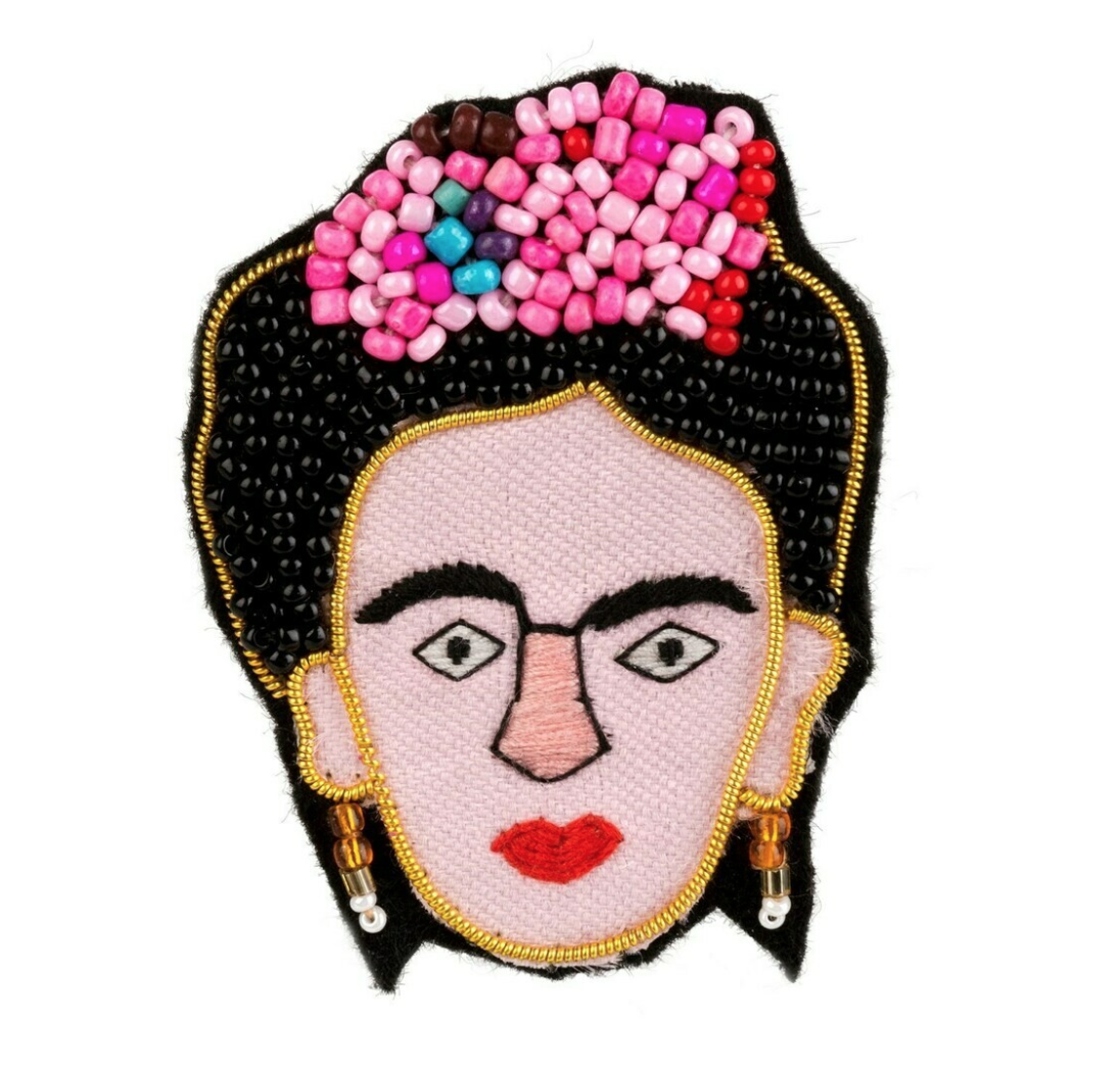 KEYCHAINS PINS