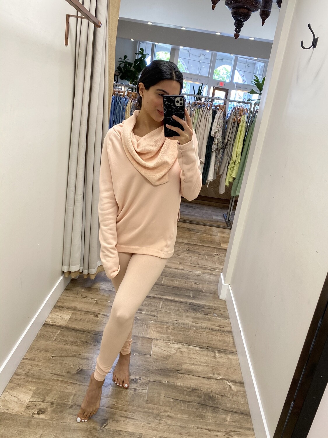 {avenu} Dane Sweatshirt