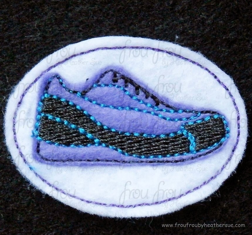 Clippie Running Tennis Trainer Shoe Machine Embroidery In The Hoop